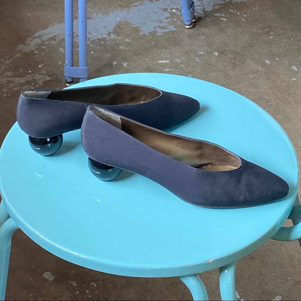 Incredible vintage ball heel ysl shoes